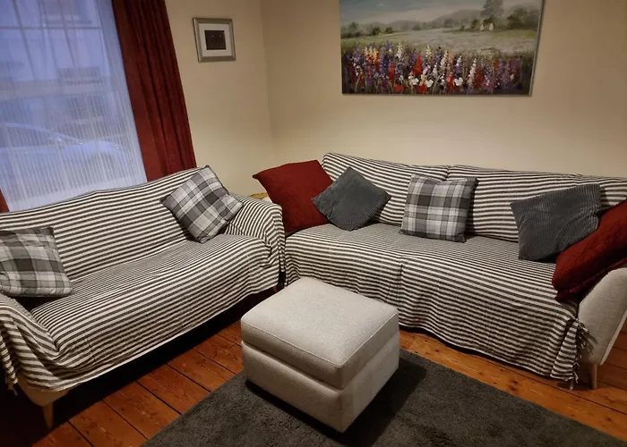 Seaside, Exmouth Centre - Sleeps 6+