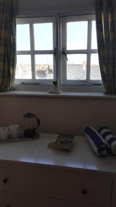 Seaside, Centre - Sleeps 6+ Holiday home *